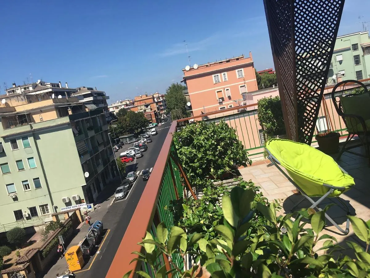 Panoramic And Bright Penthouse Is Waiting For You Apartment Rome