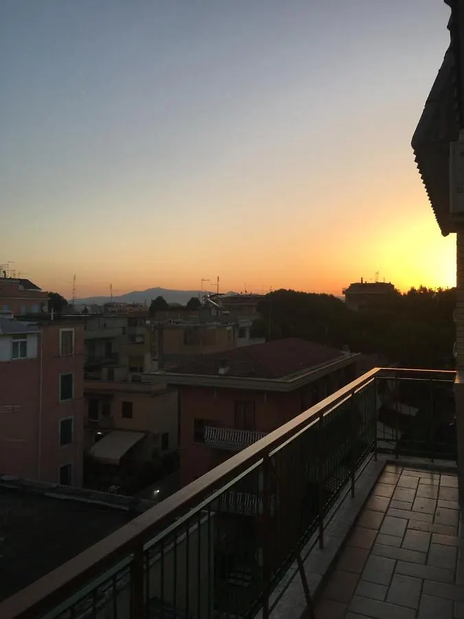 Panoramic And Bright Penthouse Is Waiting For You Apartment Rome